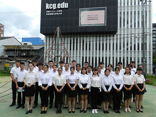 KCGI短期研修のため訪れた中国 江蘇省・常州工程職業技術学院の学生たち