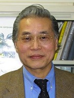 岡本敏雄 氏