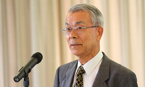 Masatsugu Kidode, Director of Cyber Kyoto Institute, thanking party attendees.