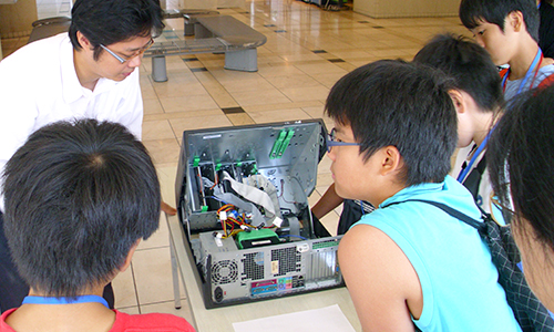 Inside a computer seen for the first time