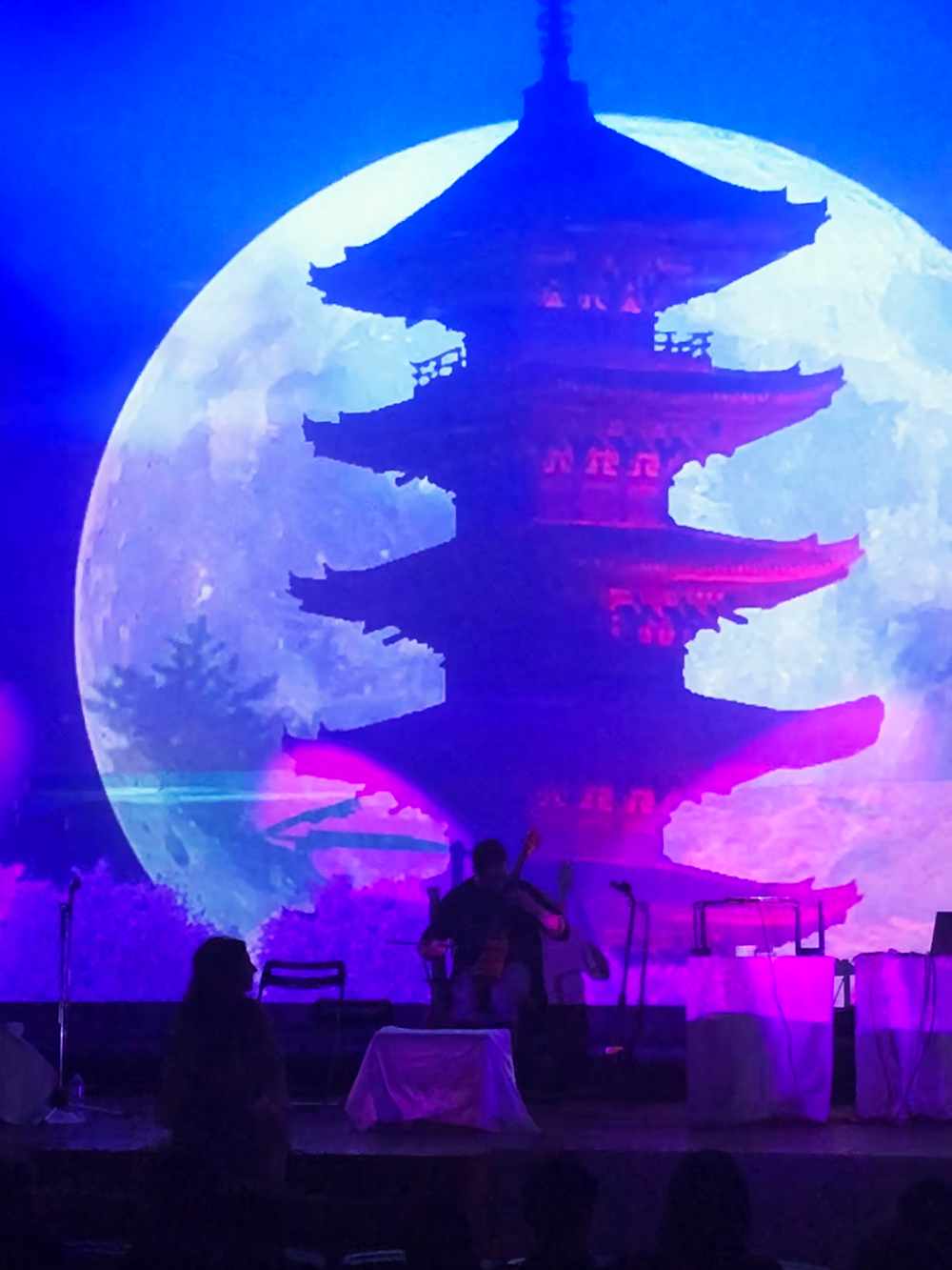 Image of fantastic full moon and five-story pagoda of Toji Temple