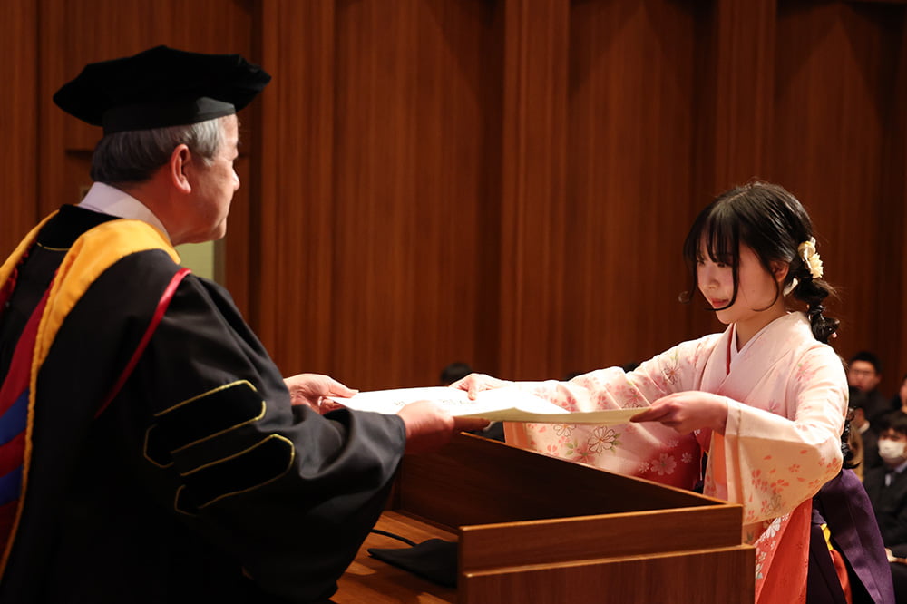 The second part is the graduation ceremony for KCG, KJLTC and KCGM.Many alumni participated in the event (March 16 afternoon, at the same hall).