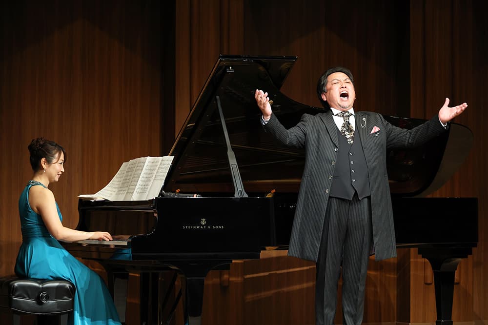 豊かな歌声とピアノの美しい音色が聴衆を魅了した「テノール&ピアノリサイタル」(2025年6月28日,KCGI京都駅前サテライト・KCG京都駅前校大ホール)